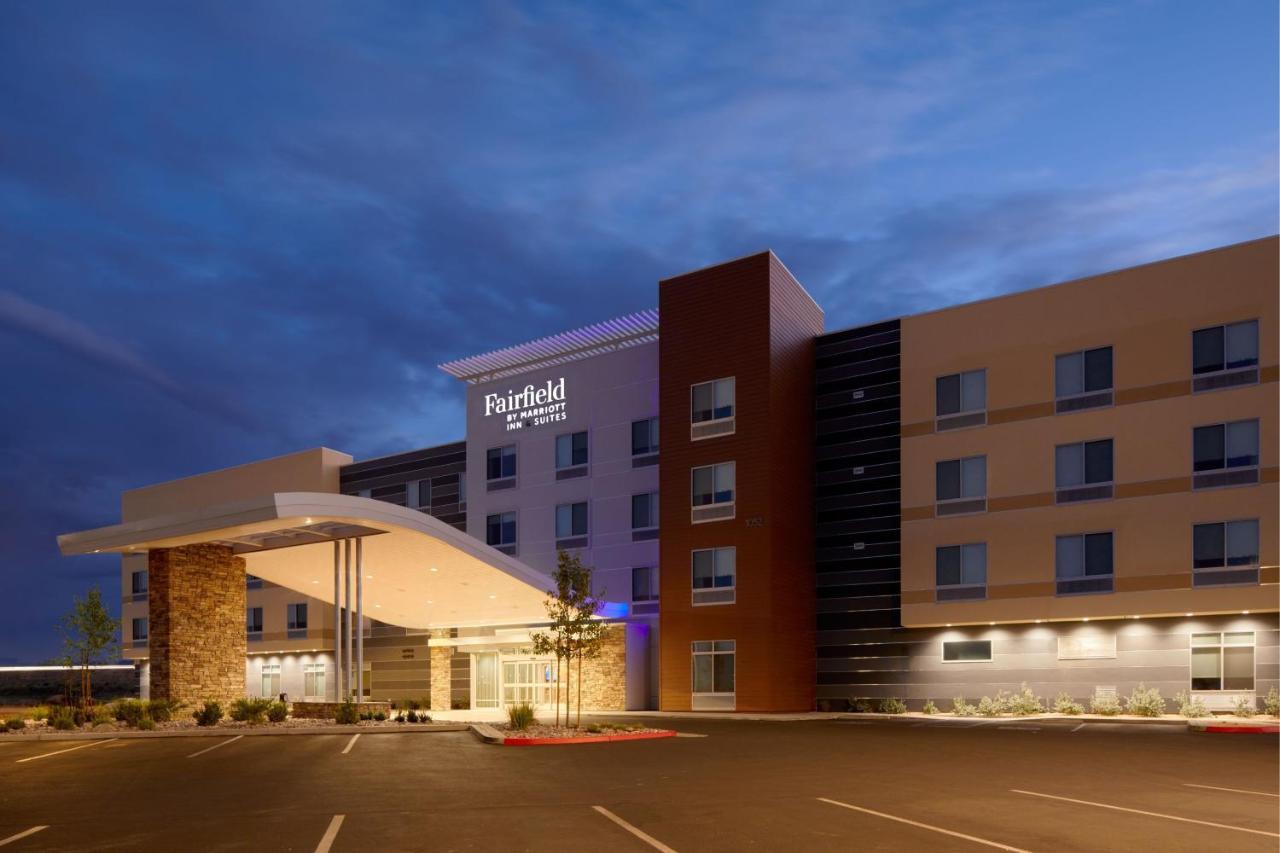 Fairfield By Marriott Inn & Suites Palmdale West Exterior photo