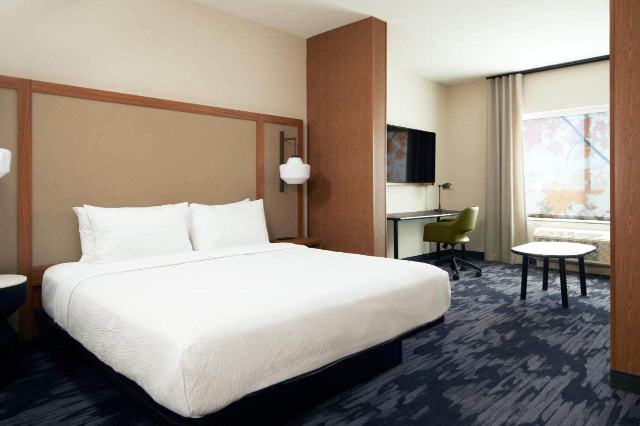 Fairfield By Marriott Inn & Suites Palmdale West Exterior photo